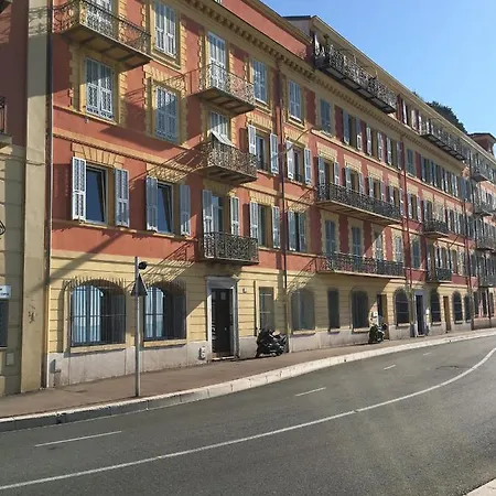 Quai Rauba Capeu Апартаменты Ницца